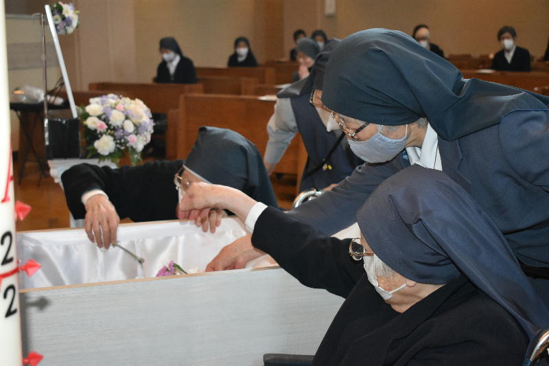 Sr.堀井